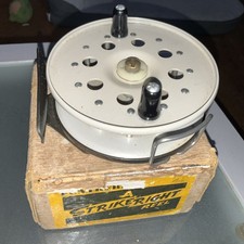 AN UNUSED BOXED VINTAGE