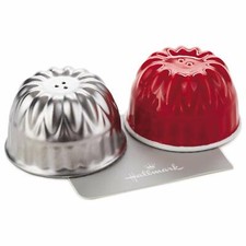 Fluted Cake Pan Salt and