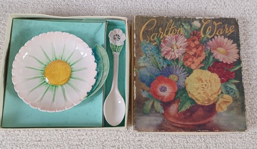Art deco carlton - deco, ware