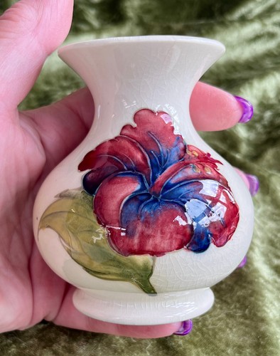 Vintage moorcroft pottery - moorcroft,