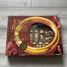Lord of the Rings Chess Set