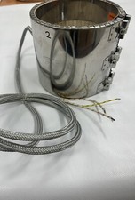 Universal Injection Moulding