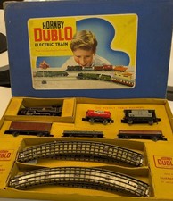 Vintage Hornby Dublo EDG19 Electric Train Set B R Standard 2 6 4 Tank Locomotive