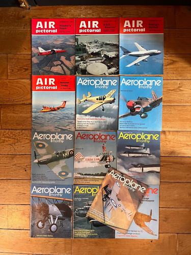 Vintage 1974 aeroplane - 13,