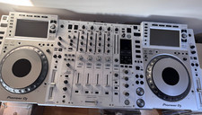 Pioneer CDJ2000 & DJM900 NSX2 LIMITED EDITION White