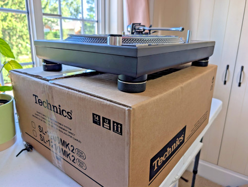 Technics - ⭐️⭐️, ™