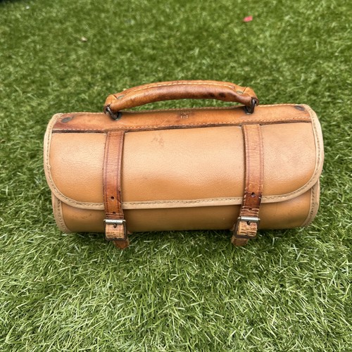 Vintage lawn bowls - vintage,