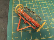 Vintage Dinky Toys 27K Hay