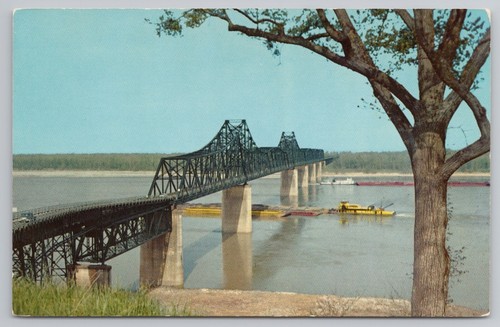 Barges under mississippi river - barges,