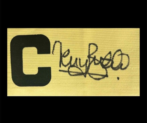 Terry butcher genuine signed - genuine,