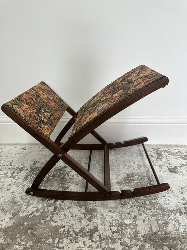 Vintage wooden rocking gout - wooden,