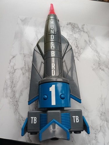 Thunderbirds supersize read - thunderbirds, (read