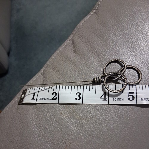 Vintage hat pin - hat,