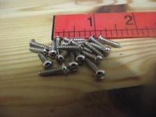 4 x 1/2" - SLOTTED ROUND HEAD NICKEL PLATED STEEL SCREWS x 20 - PENNY ARCADE