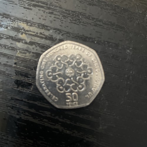 2010 50p girl - 50p, guides