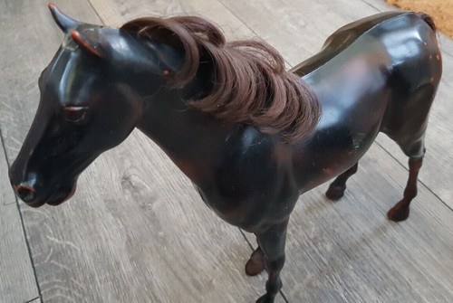Well loved vintage sindy - well,
