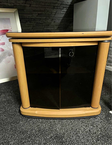 Corner triangular stand - corner, tv