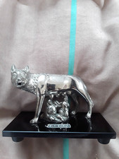 WOLF ORNAMENT WITH ROMULUS AND