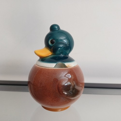 Goebel duck west - west, jam