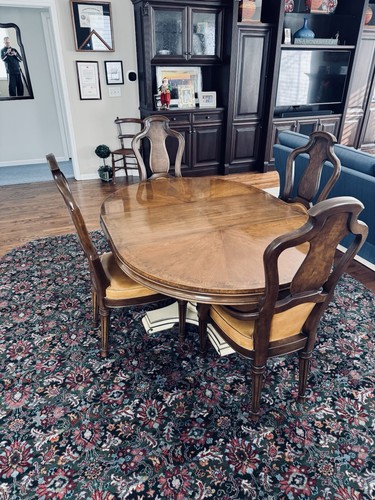 Dinning room and breakfront - dinning,