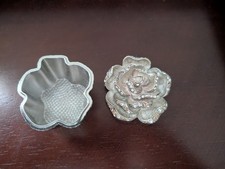 Vintage Rose Silver-toned