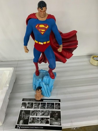 Sideshow superman premium - sideshow,