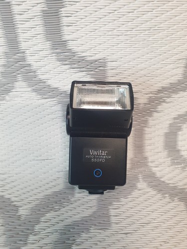Vivitar auto thyristor - auto, 550fd