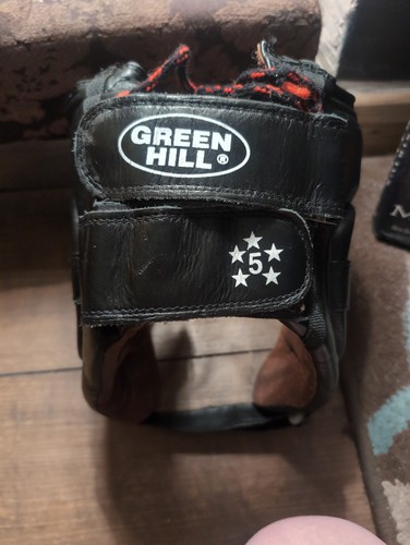 Small size green hill star - a,