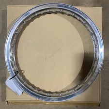 18 x 2.15 Borrani Valanced Rim