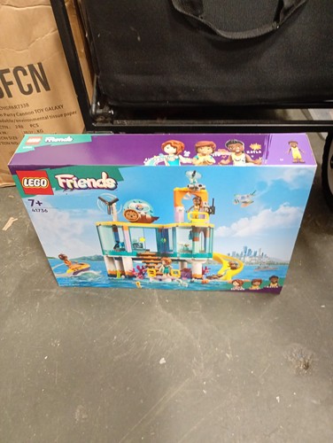 Lego friends sea rescue centre - sea,