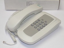 NEW Siemens Realitis DT40 Model 40 1HFA50033ACA System Telephone (cream)