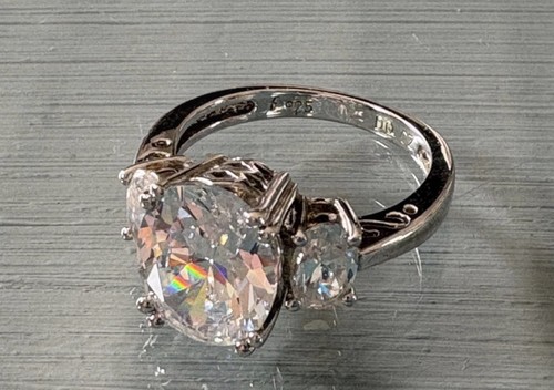 925 sterling silver diamonique - silver,