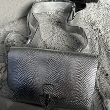 Primark Cross Shoulder Silver