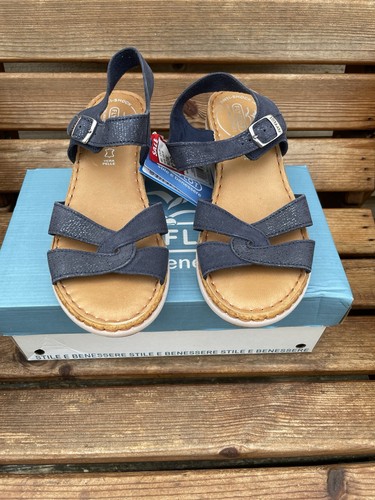 Ladies navy sandel - sandel, with