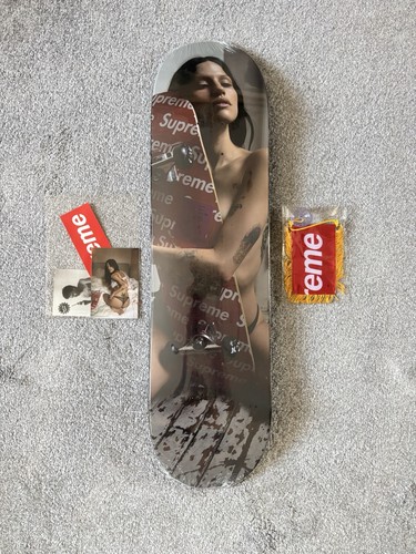 Supreme larry clark - x,