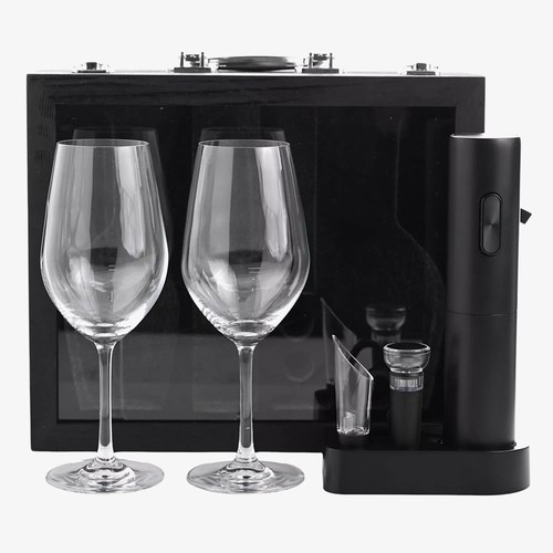 Harvey makin wine - harvey, connoisseur