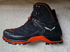 Salewa Mountain Trainer Gore-Tex Boots , Vibram Soles £90 UK 11 EURO 46