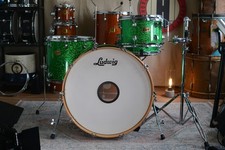 Ludwig Centennial 'Arena' 4-piece Drum Kit in Green Sparkle w/ Snare Drum - 2009