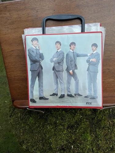 Beatles pyx 1963 record holder - pyx,