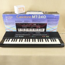 Casio Midi Keyboard MT-240 210 Sound Tone Bank Made in Japan Good Working Order