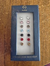 Jewellery aura seven pairs - jewellery, by