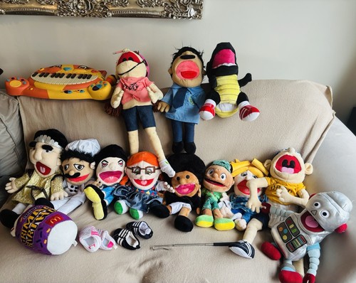 Assorted hand puppets lot - hand, /