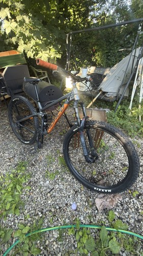 Full suspension norco - , fluid