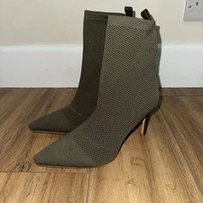 EGO UK 9 Green 4.5” High Heel Stretchy Ankle Boots
