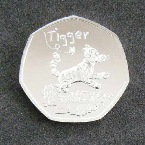 2021 tigger winnie the pooh - winnie, bu