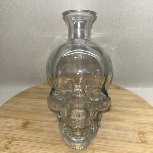 Crystal glass skull - crystal,