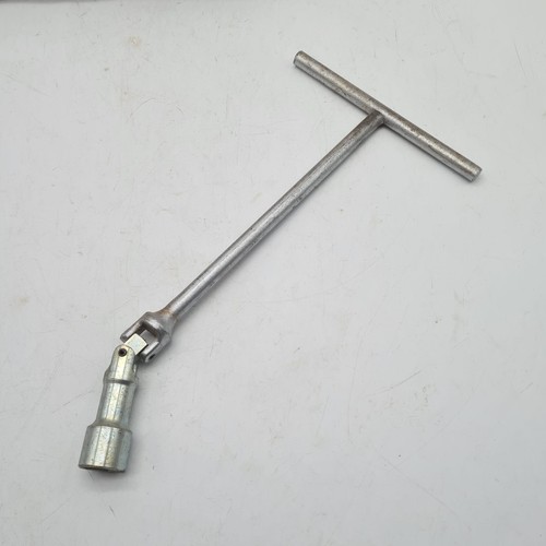 Spark plug wrench tool - wrench, 20,8
