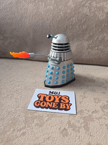 Doctor who silver - who:, flame