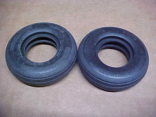 Tamiya 9805033 front tires - =,