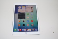 Apple iPad A2428 8th Generation (2020) 10.2in Screen 32GB WiFi / 4G Silver
